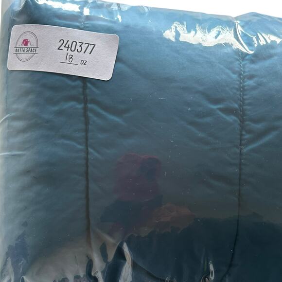 Kids 5T Unisex Winter Bundle - Picture 4 of 4